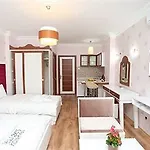 Aparthotel Serdivan 3*